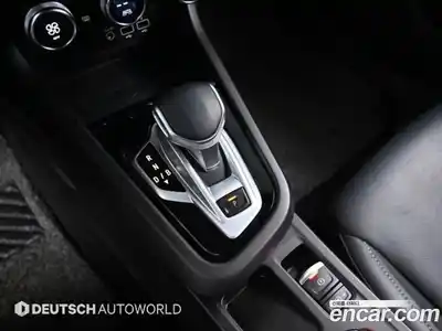 Renault XM3 2023 1.6 Автомат в Москве № 185906, миниатюра 9