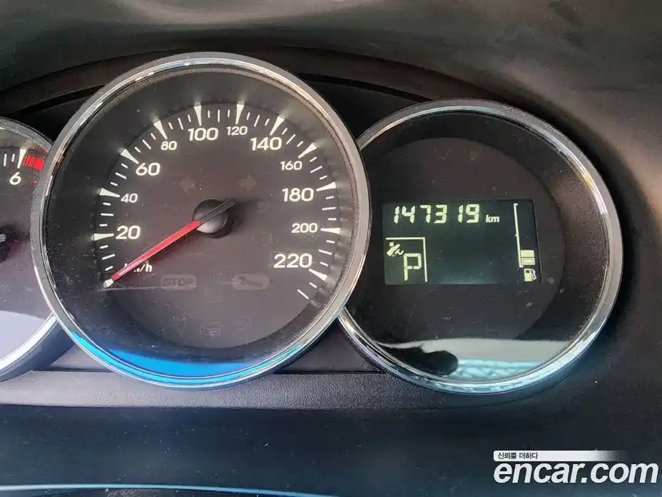 Renault SM3 2011 1.6 Автомат в Москве № 186437, фото 12