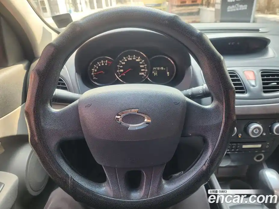 Renault SM3 2011 1.6 Автомат в Москве № 186437, фото 15