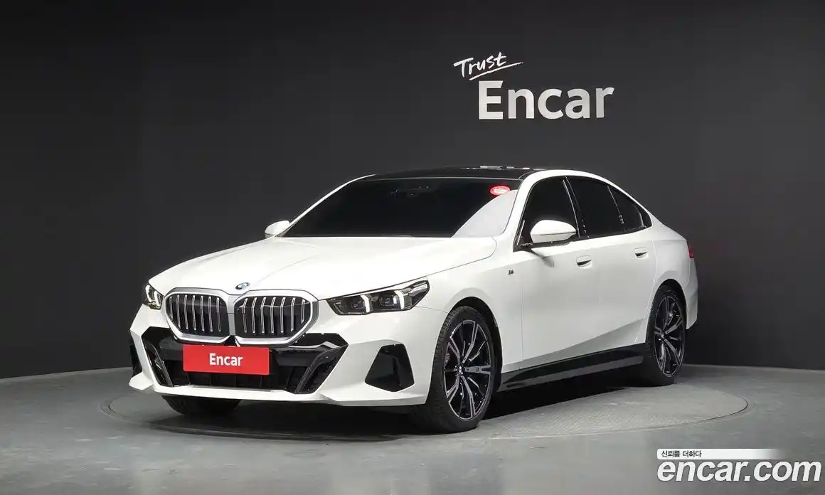 BMW 5-Series 2024 2.0 Автомат в Москве № 187237, фото 14