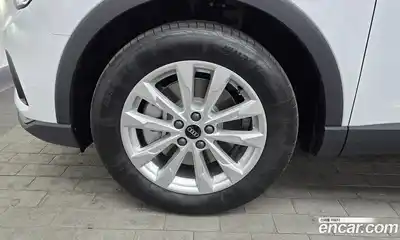 Audi Q3 2025 2.0 Автомат в Москве № 191716, миниатюра 11