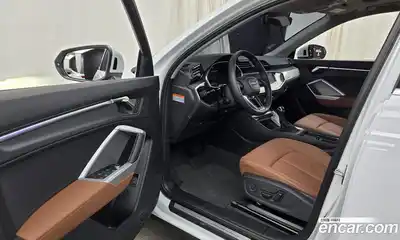 Audi Q3 2025 2.0 Автомат в Москве № 191716, миниатюра 8