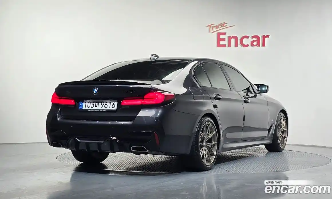 BMW 5-Series 2023 2.0 Автомат в Москве № 192257, фото 2