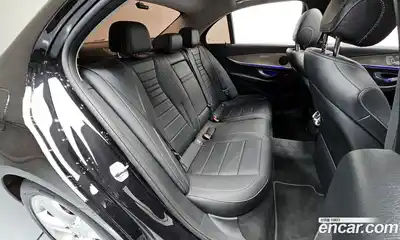 Mercedes-Benz E-Class 2017 2.0 Автомат в Москве № 192710, миниатюра 8