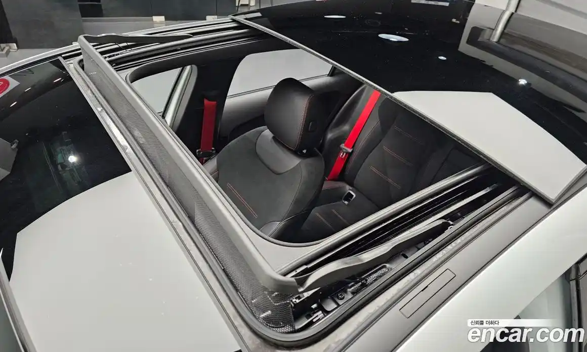 Mercedes-Benz A-Class 2023 2.0 Автомат в Москве № 193967, фото 14