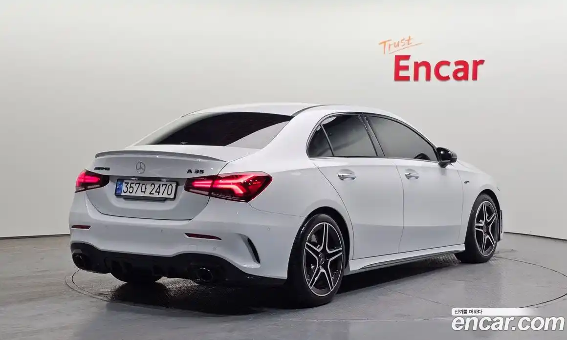 Mercedes-Benz A-Class 2023 2.0 Автомат в Москве № 193967, фото 16