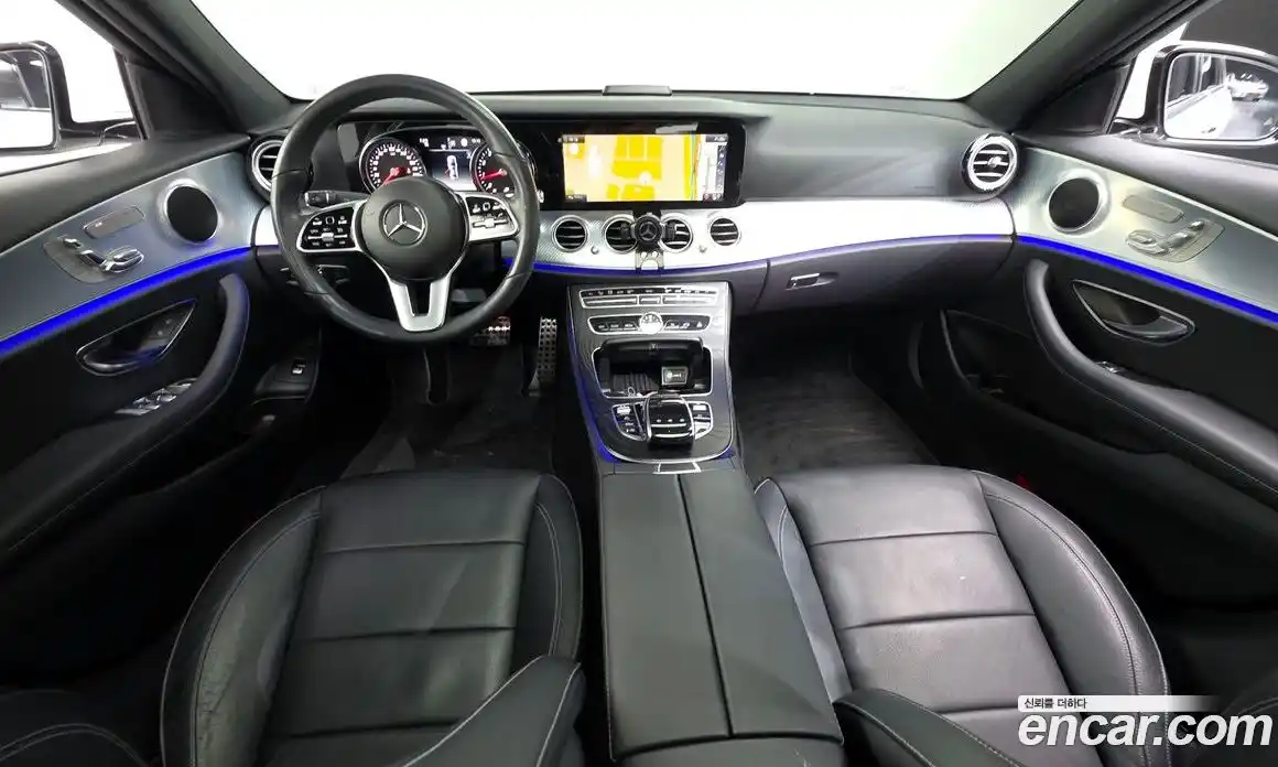 Mercedes-Benz E-Class 2020 2.0 Автомат в Москве № 194865, фото 1