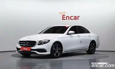 Mercedes-Benz E-Class 2020 2.0 Автомат в Москве № 194865, миниатюра 6