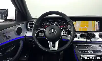 Mercedes-Benz E-Class 2020 2.0 Автомат в Москве № 194865, миниатюра 9