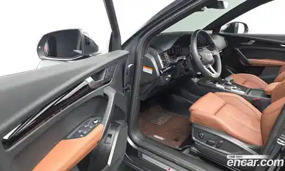 Audi Q5 2024 2.0 Автомат в Москве № 195894, миниатюра 11