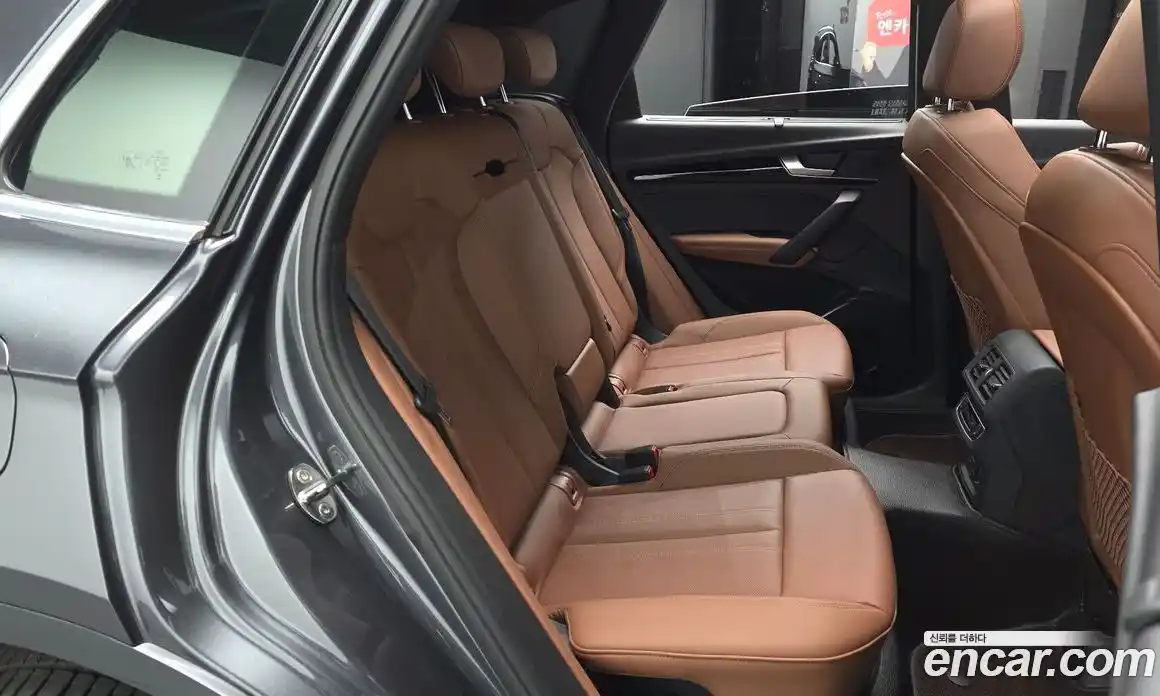 Audi Q5 2024 2.0 Автомат в Москве № 195894, фото 10