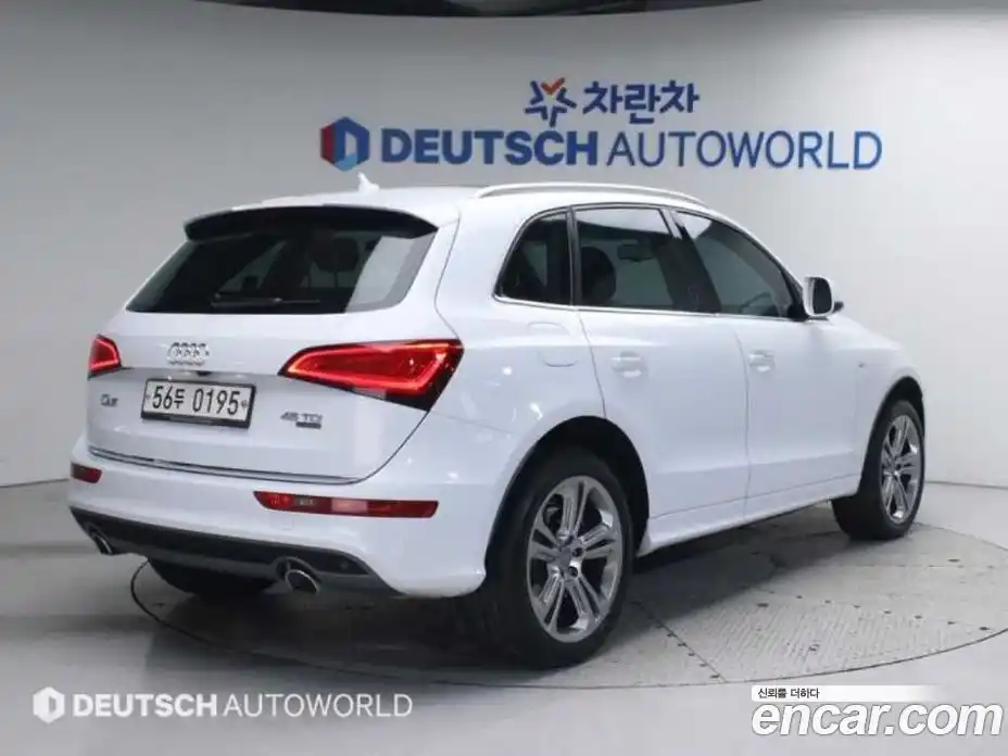 Audi Q5 2015 3.0 Автомат в Москве № 196732, фото 2