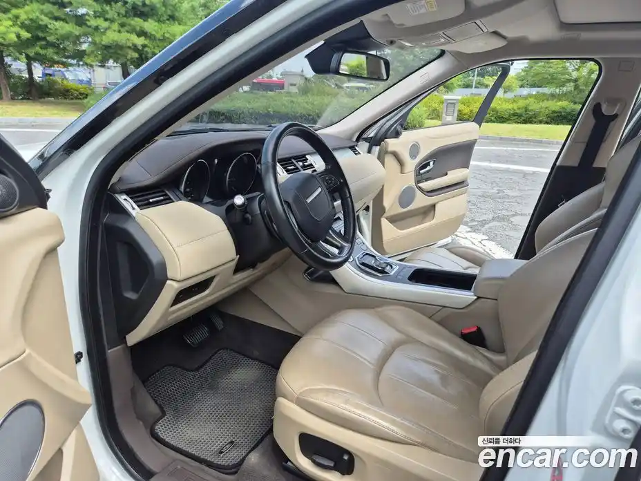 Land Rover Range-Rover Evoque 2016 2.0 Автомат в Москве № 198208, фото 5