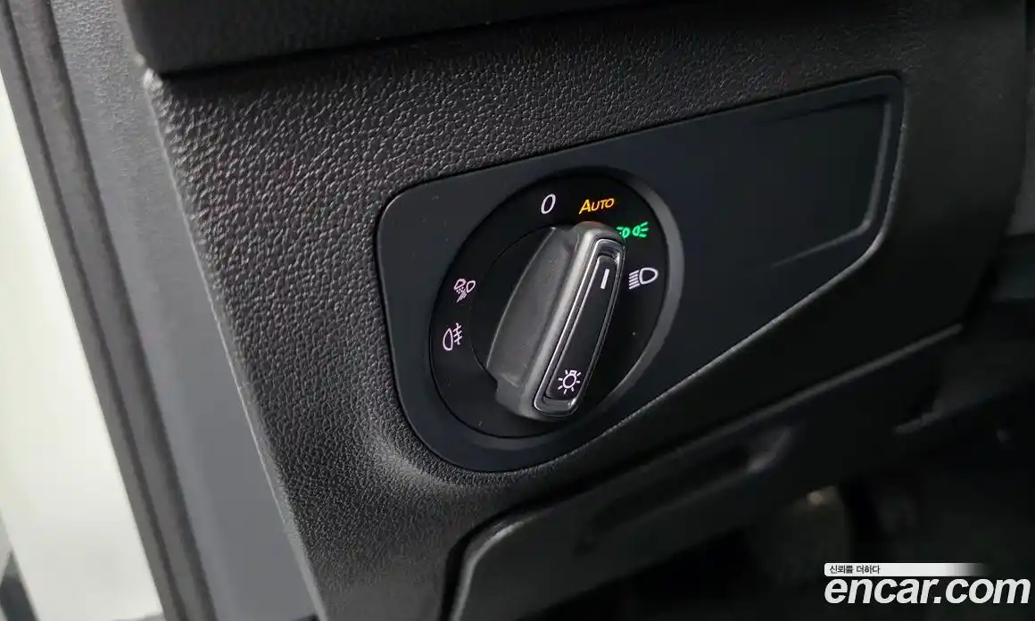 Volkswagen Tiguan 2023 2.0 Автомат в Москве № 199023, фото 20