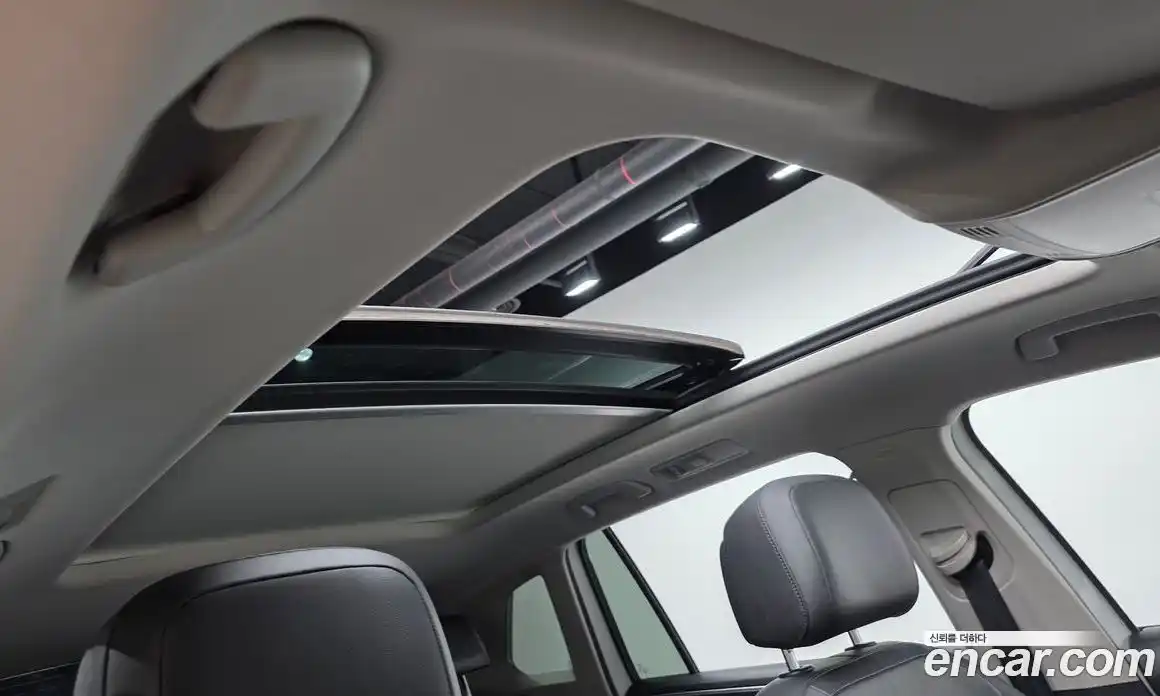 Volkswagen Tiguan 2018 2.0 Автомат в Москве № 199175, фото 18