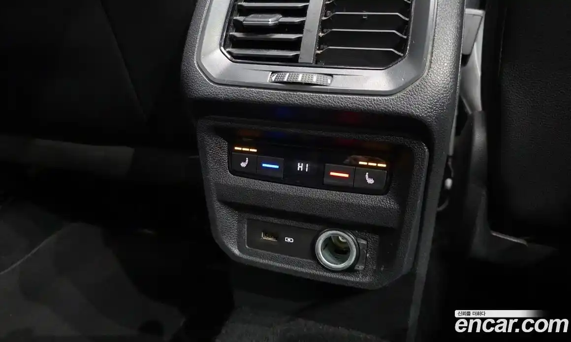 Volkswagen Tiguan 2018 2.0 Автомат в Москве № 199175, фото 20