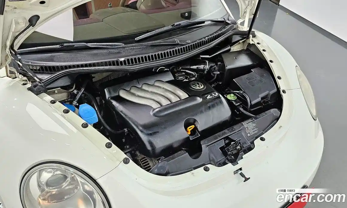 Volkswagen Beatle 2007 2.0 Автомат в Москве № 199222, фото 6