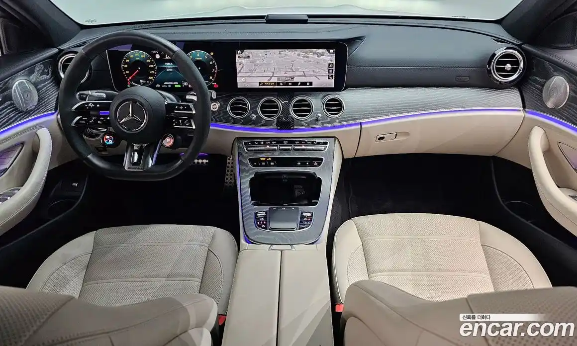 Mercedes-Benz E-Class 2023 3.0 Автомат в Москве № 204341, фото 12