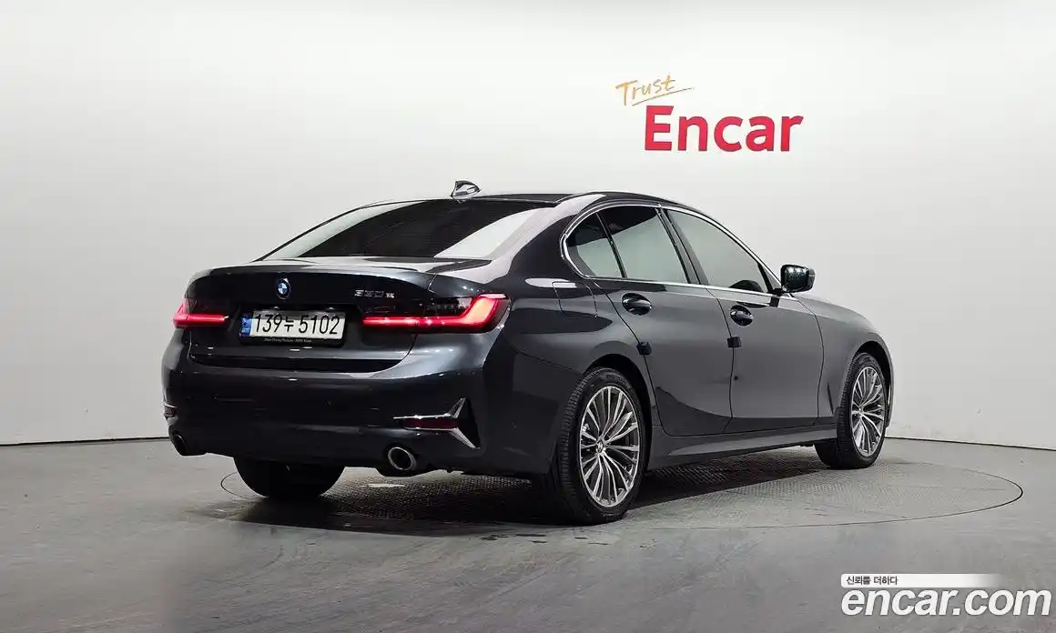 BMW 3-Series 2021 2.0 Автомат в Москве № 211665, фото 9