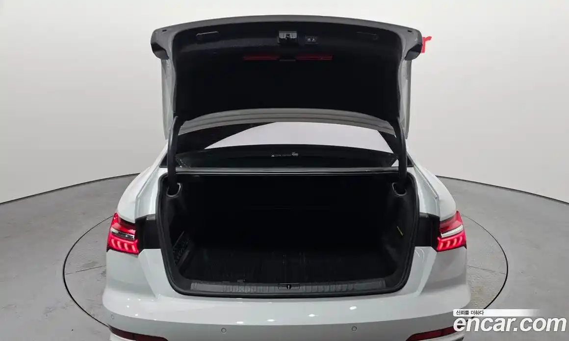 Audi A6 2021 2.0 Автомат в Москве № 212430, фото 9