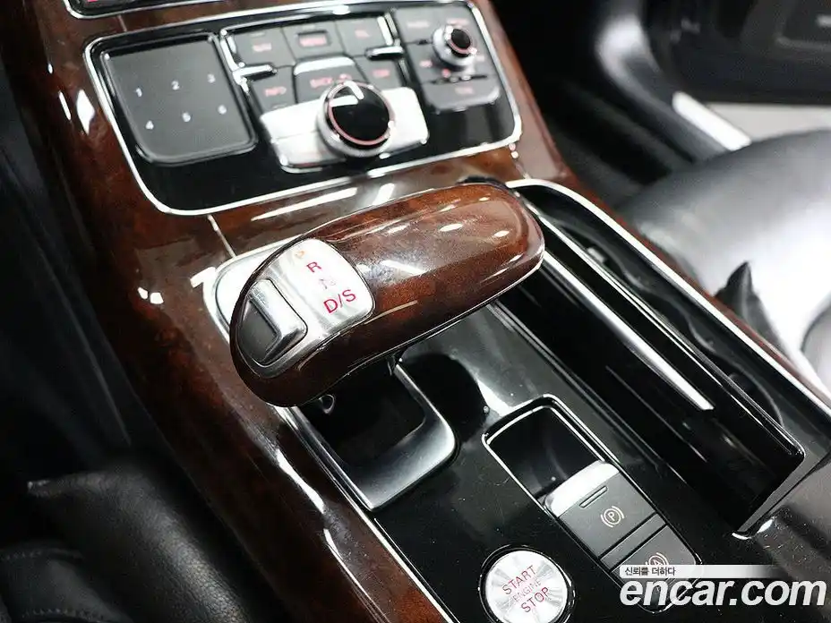 Audi A8 2012 4.2 Автомат в Москве № 212718, фото 9