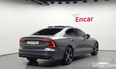 Volvo S60 2020 2.0 Автомат в Москве № 212871, миниатюра 2