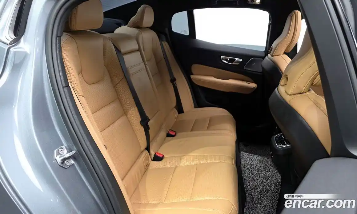 Volvo S60 2020 2.0 Автомат в Москве № 212871, фото 10