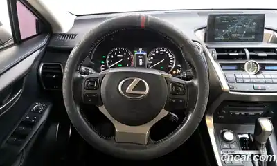 Lexus NX 2016 2.5 Автомат в Москве № 214644, миниатюра 3