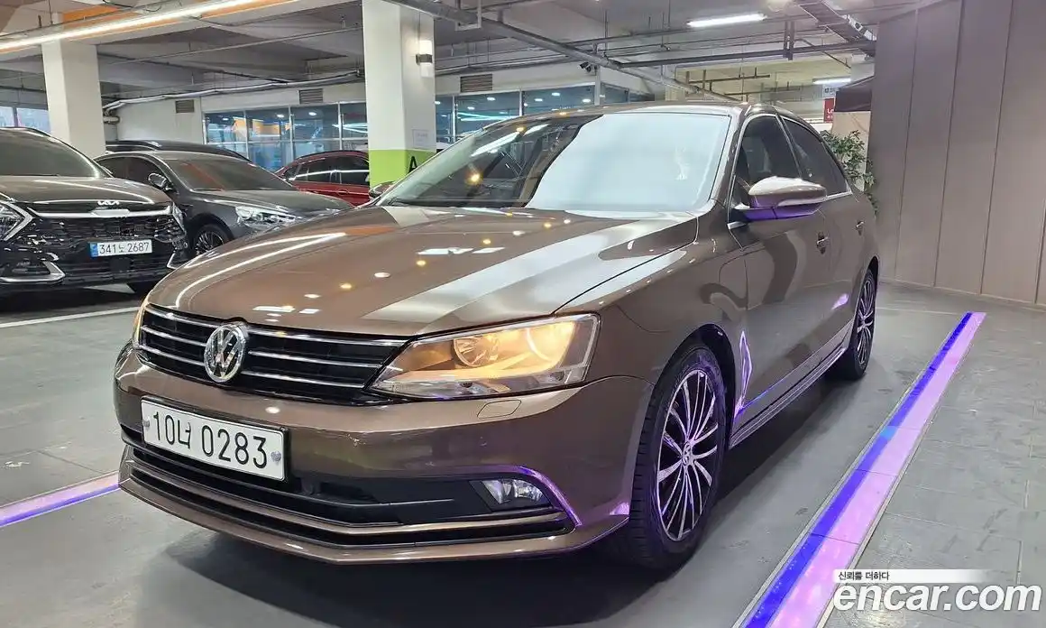 Volkswagen Jetta 2015 2.0 Автомат в Москве № 214970, фото 4