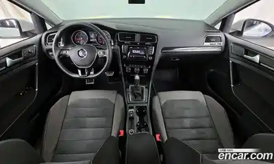 Volkswagen Golf 2014 1.6 Автомат в Москве № 215153, миниатюра 11