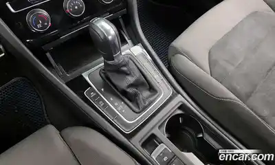 Volkswagen Golf 2014 1.6 Автомат в Москве № 215153, миниатюра 10