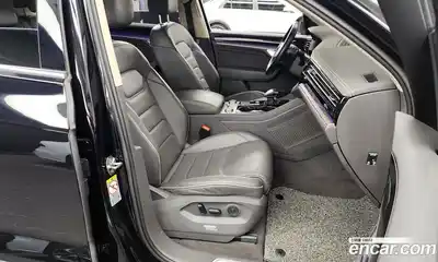 Volkswagen Touareg 2021 3.0 Автомат в Москве № 215218, миниатюра 11