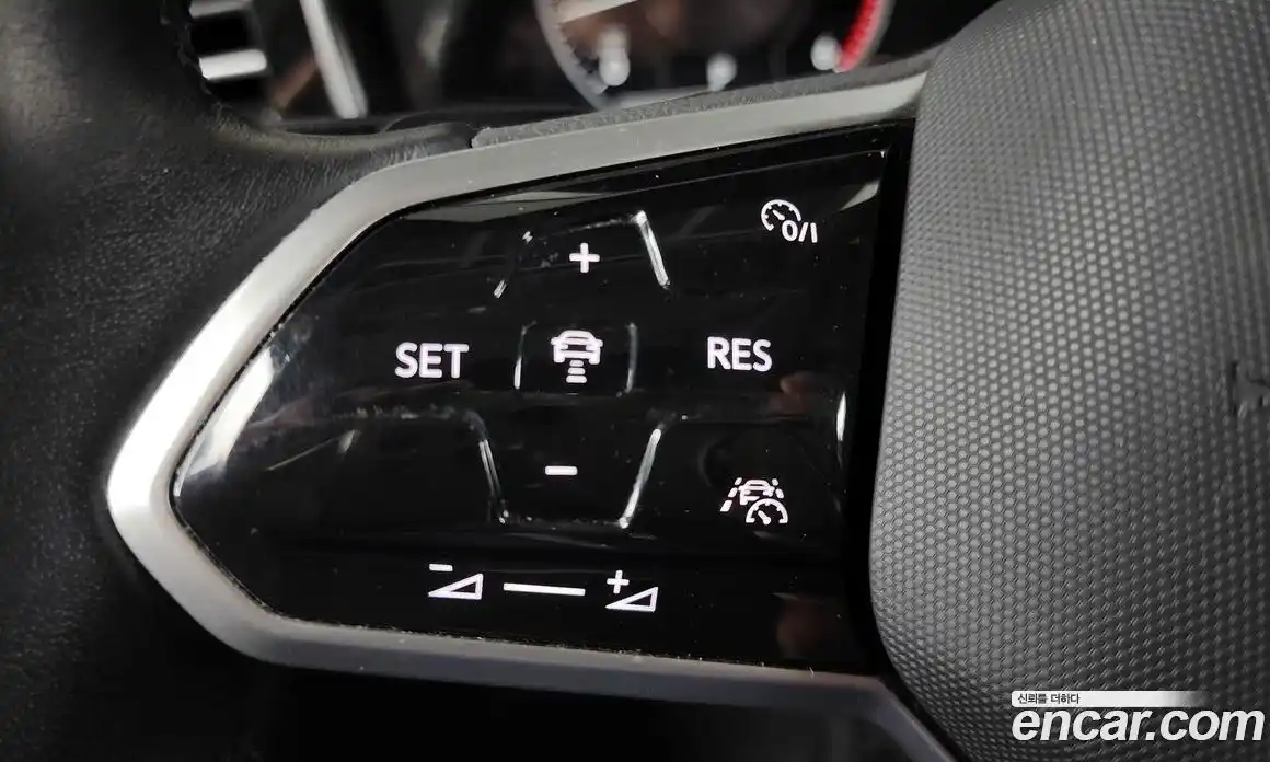 Volkswagen Touareg 2021 3.0 Автомат в Москве № 215218, фото 17