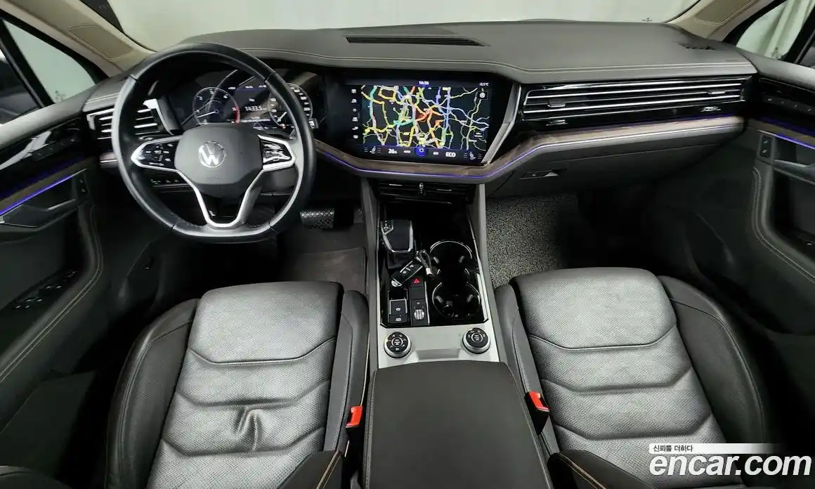 Volkswagen Touareg 2021 3.0 Автомат в Москве № 215218, фото 7