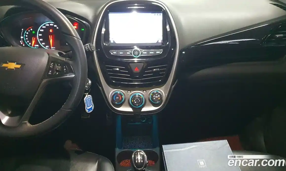 Chevrolet Spark 2016 1.0 Механическая в Москве № 219746, фото 14