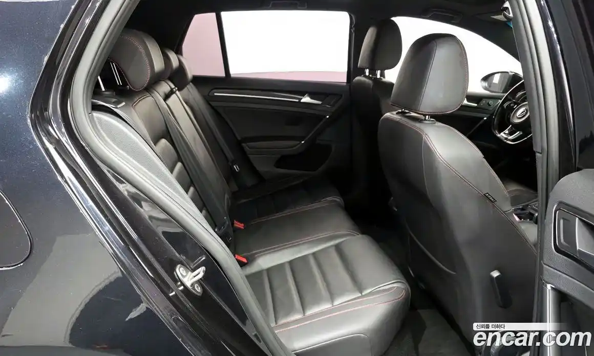 Volkswagen Golf 2015 2.0 Автомат в Москве № 224122, фото 18