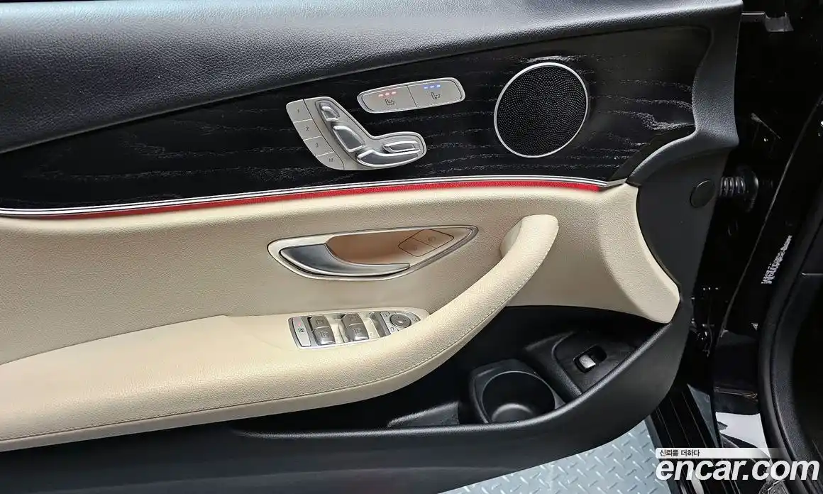 Mercedes-Benz E-Class 2023 2.0 Автомат в Москве № 224623, фото 14