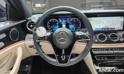 Mercedes-Benz E-Class 2023 2.0 Автомат в Москве № 224623, миниатюра 9