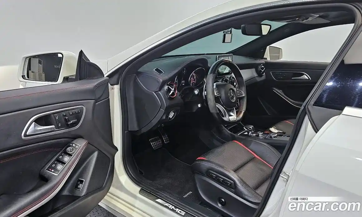 Mercedes-Benz CLA-Class 2016 2.0 Автомат в Москве № 225041, фото 10
