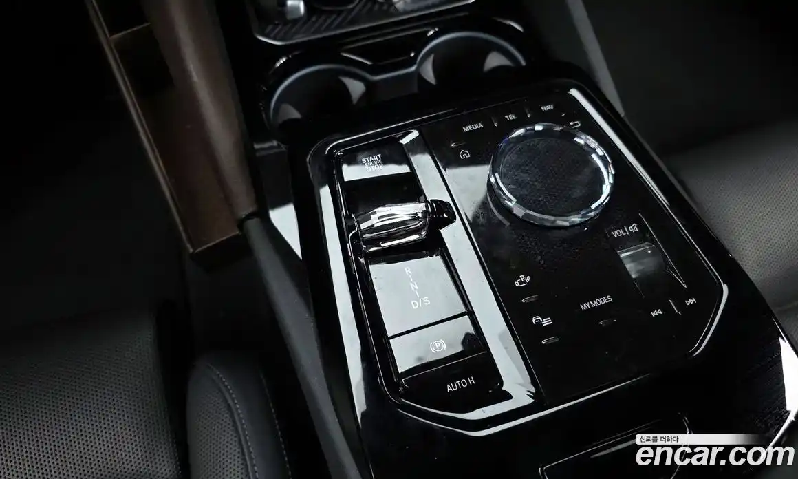 BMW 5-Series 2025 2.0 Автомат в Москве № 228028, фото 8