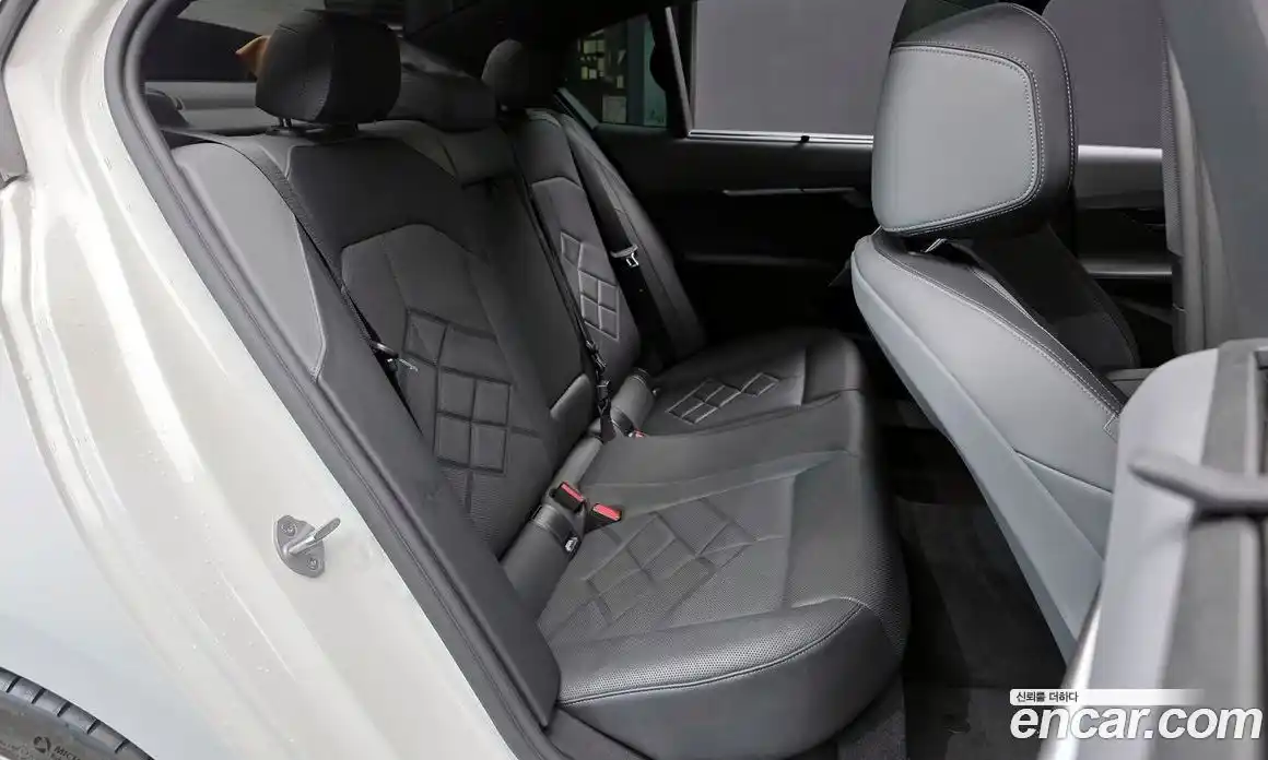 BMW 5-Series 2025 2.0 Автомат в Москве № 228028, фото 9