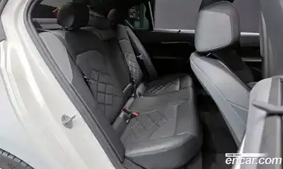 BMW 5-Series 2025 2.0 Автомат в Москве № 228028, миниатюра 9