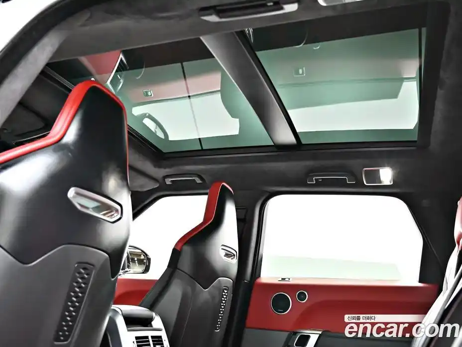 Land Rover Range-Rover Sport 2018 5.0 Автомат в Москве № 231261, фото 18