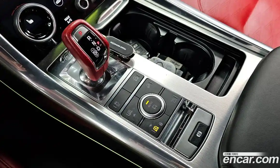 Land Rover Range-Rover Sport 2018 5.0 Автомат в Москве № 231261, фото 9