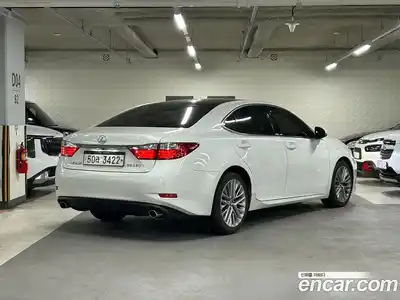 Lexus ES 2014 3.5 Автомат в Москве № 231992, миниатюра 2