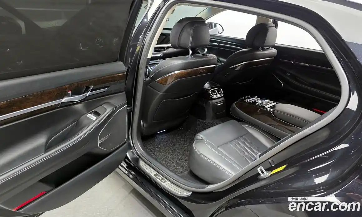 Genesis G90 2021 3.8 Автомат в Москве № 23248, фото 1