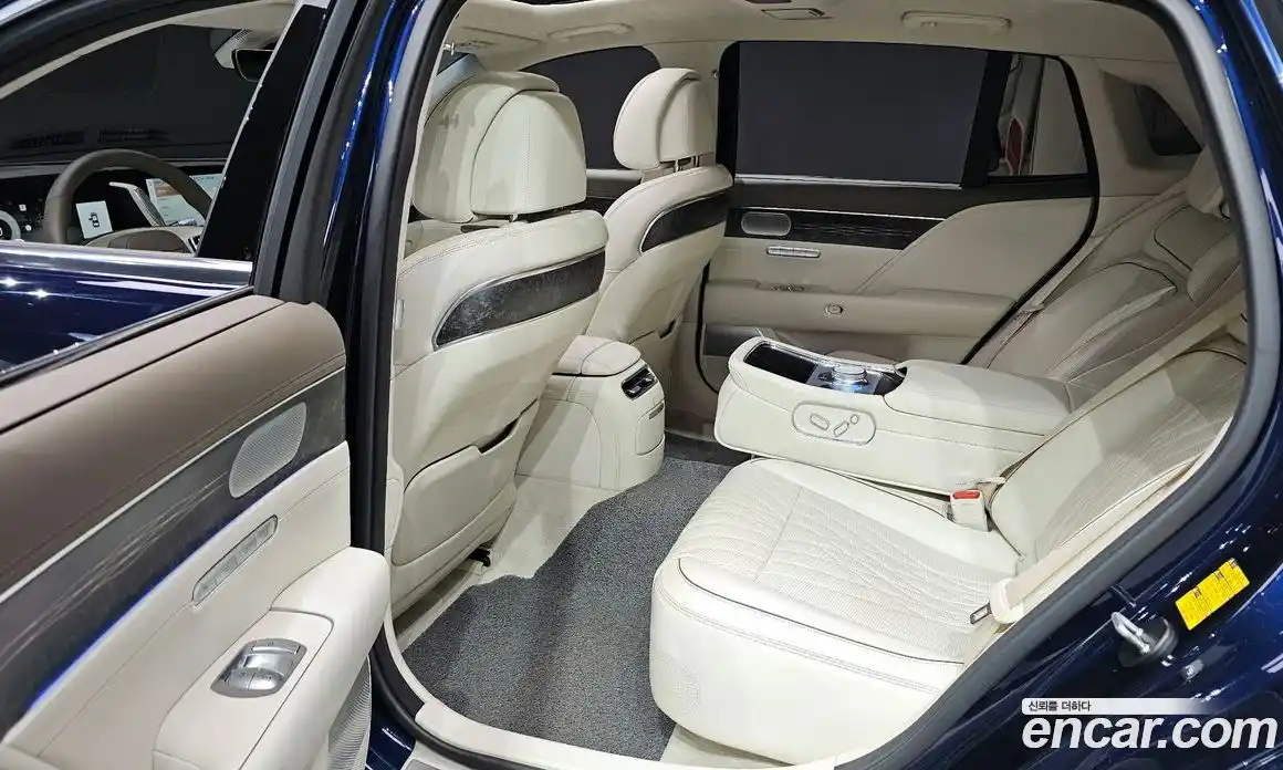 Genesis G90 2023 3.5 Автомат в Москве № 24584, фото 6