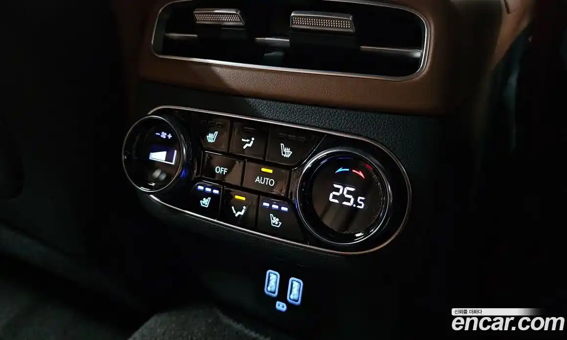 Genesis GV70 2021 2.5 Автомат в Москве № 24842, фото 5