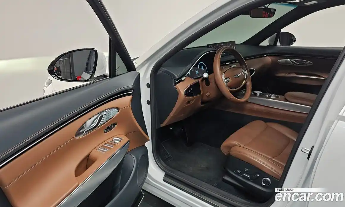 Genesis GV70 2021 2.5 Автомат в Москве № 24842, фото 6