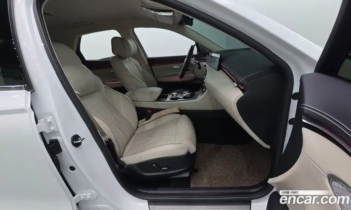 Genesis GV70 2025 2.5 Автомат в Москве № 24943, фото 13